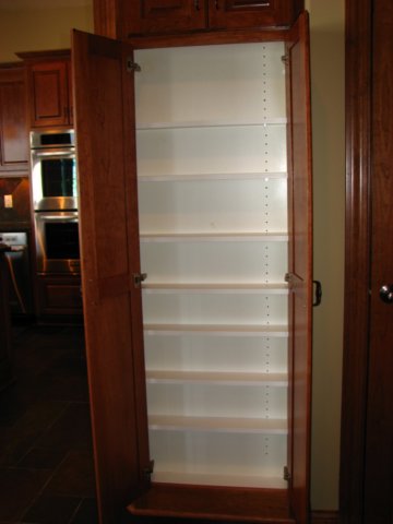 shallowsidepantry.jpg